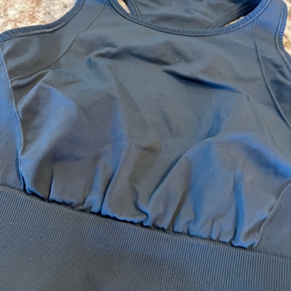 Lululemon Size 6 Ebb to Train Sports Bra Medium Support Blue Athletica Activewea - Picture 6 of 7